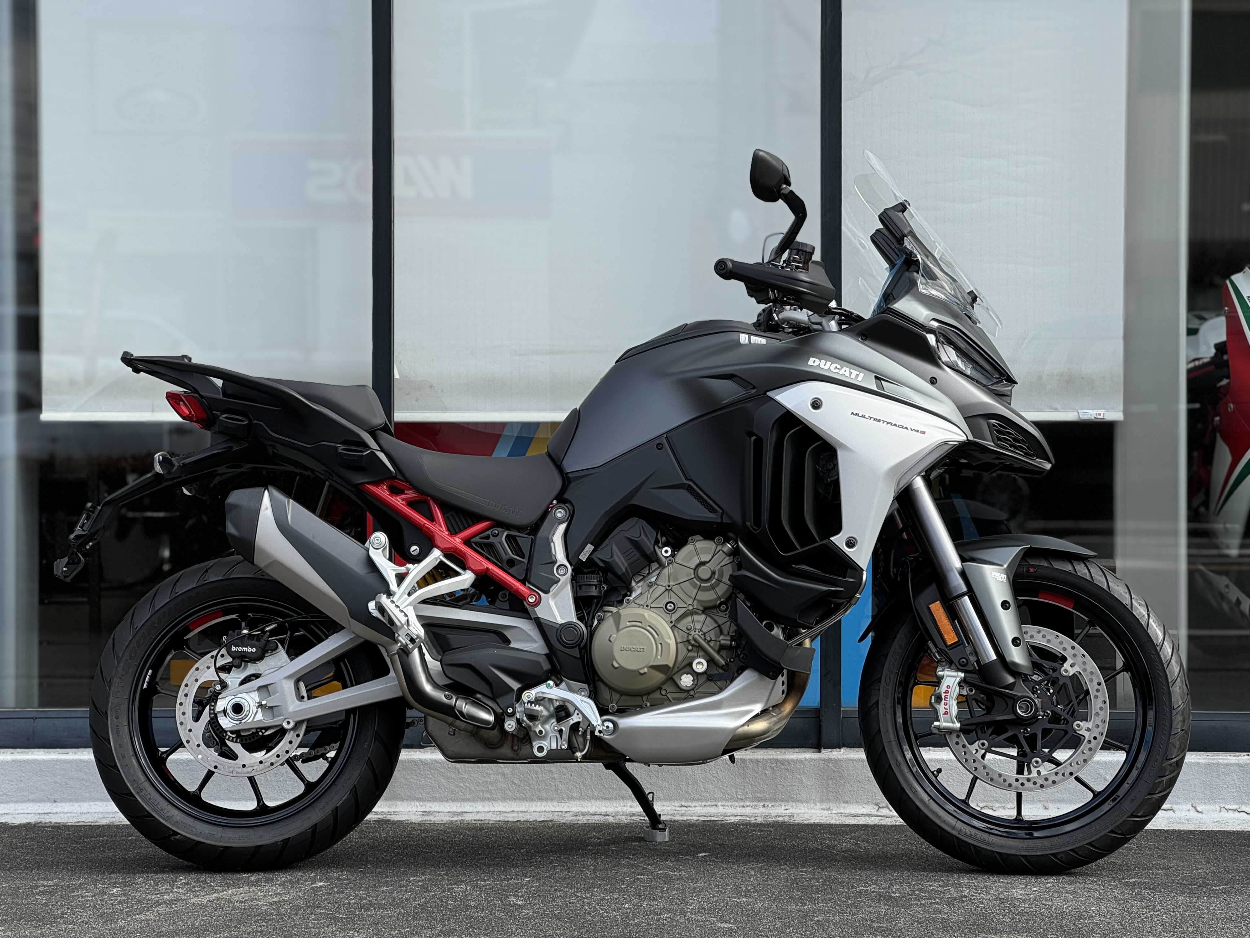 Leica ライカ ロゴマーク 黒ブラック SL-SL2-SL3 M240用 【公式通販】