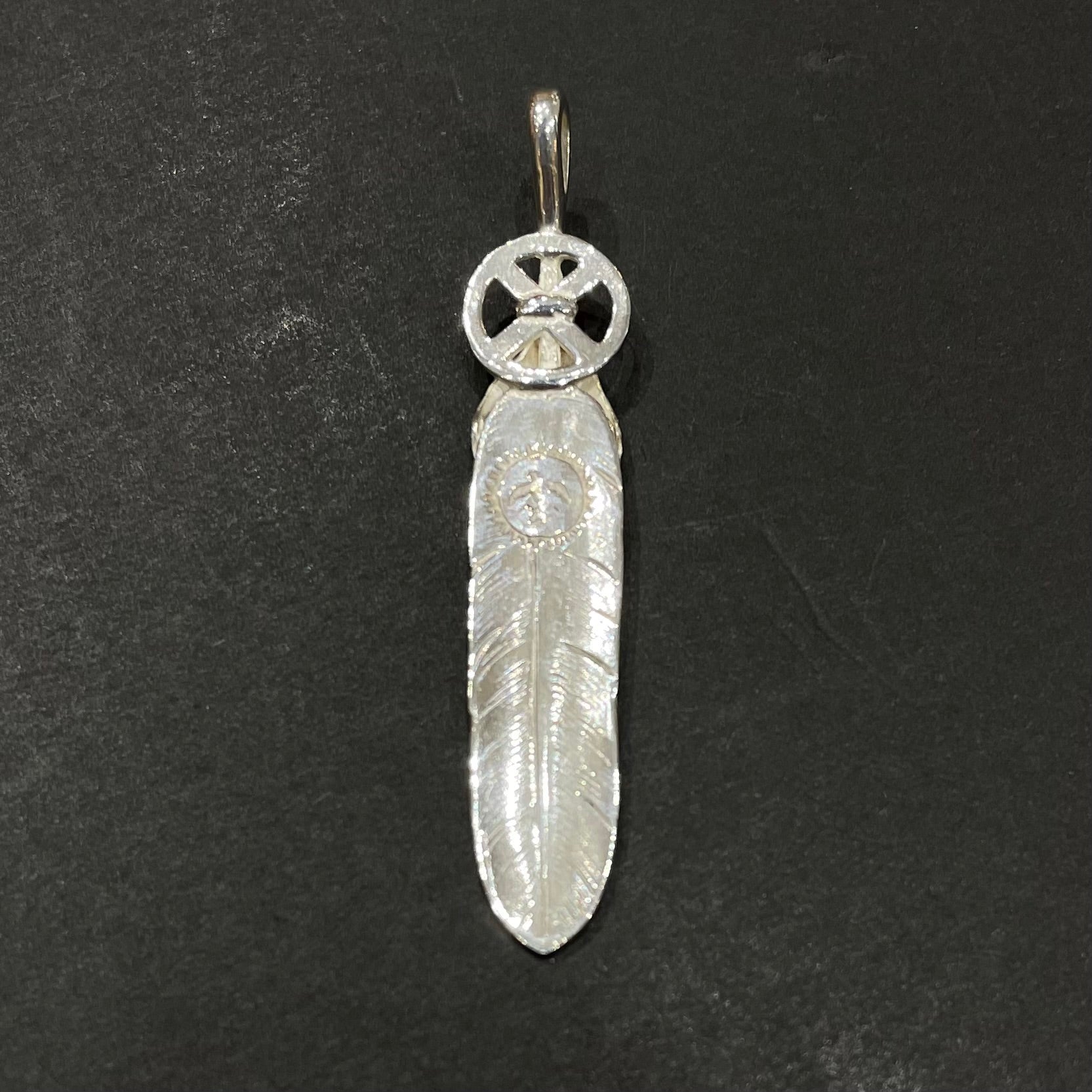 超稀少 美品 パールブルーバイオレットフェザー goro's等のカスタムに