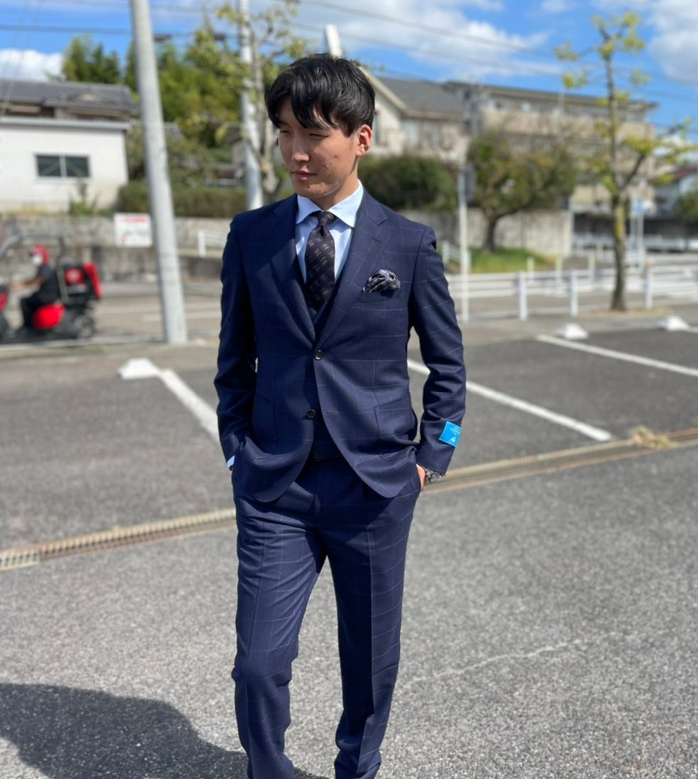 成人式やパーティーシーンで映える一着！カノニコ生地を使った