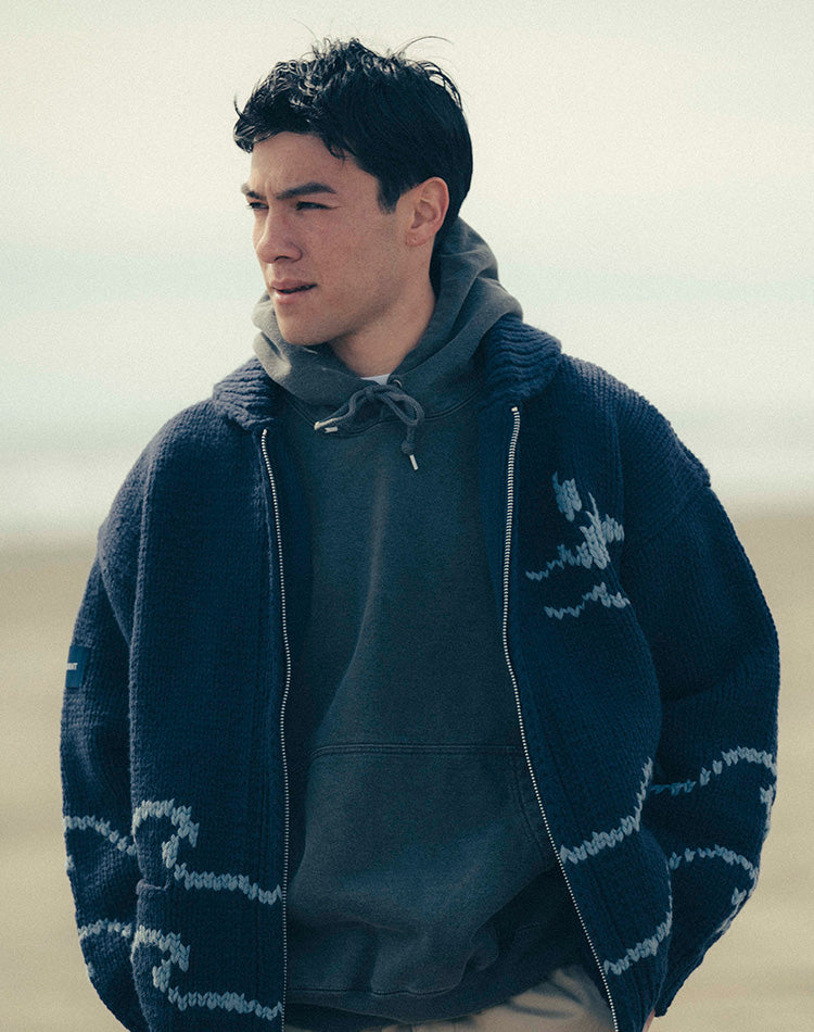 SPEAR GLOVE – DESCENDANT