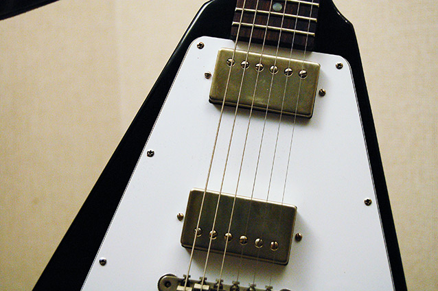 DEAN Inferno V ハードケース付き