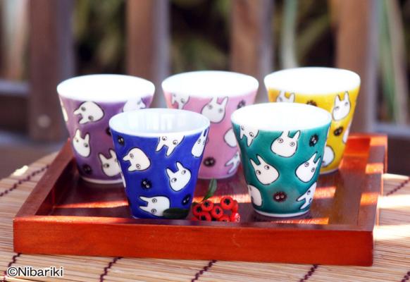 となりのトトロ」小トトロとクロスケがかわいい九谷焼おちょこ登場