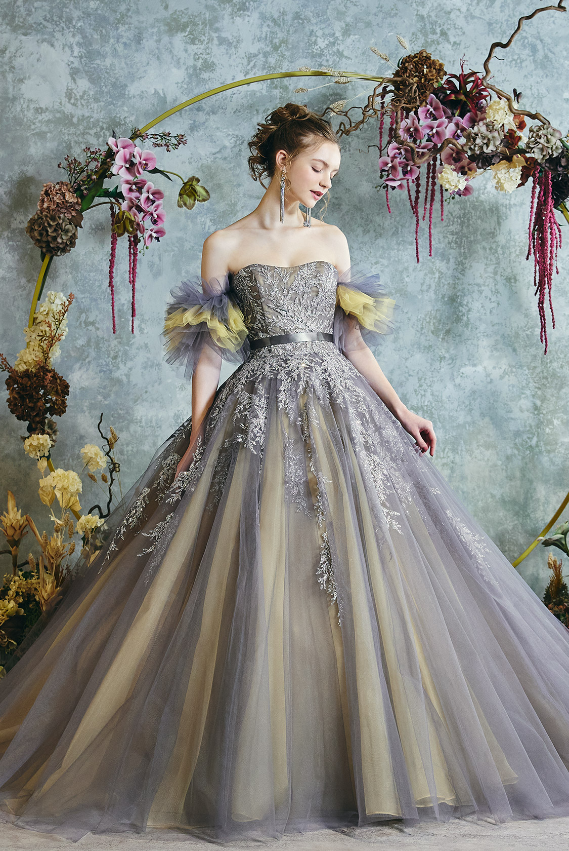 LU-0154 | DRESS GALLERY BOX