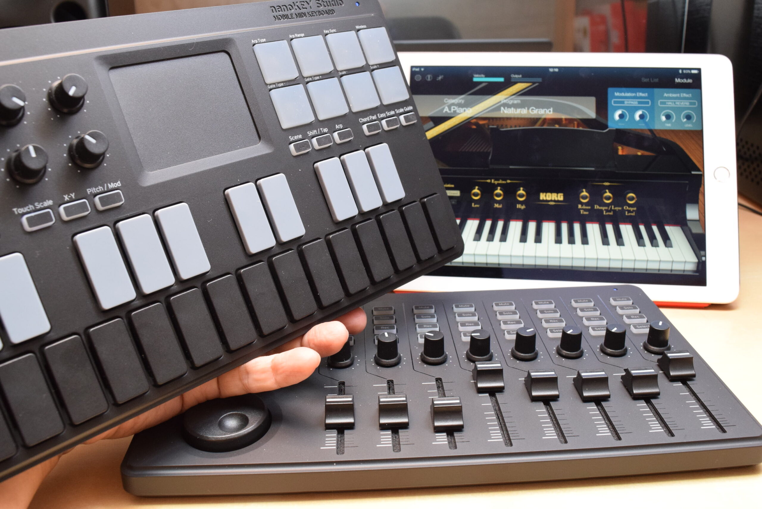 nanoKEY StudioとnanoKONTROL Studioは全DTMユーザー必携のBluetooth