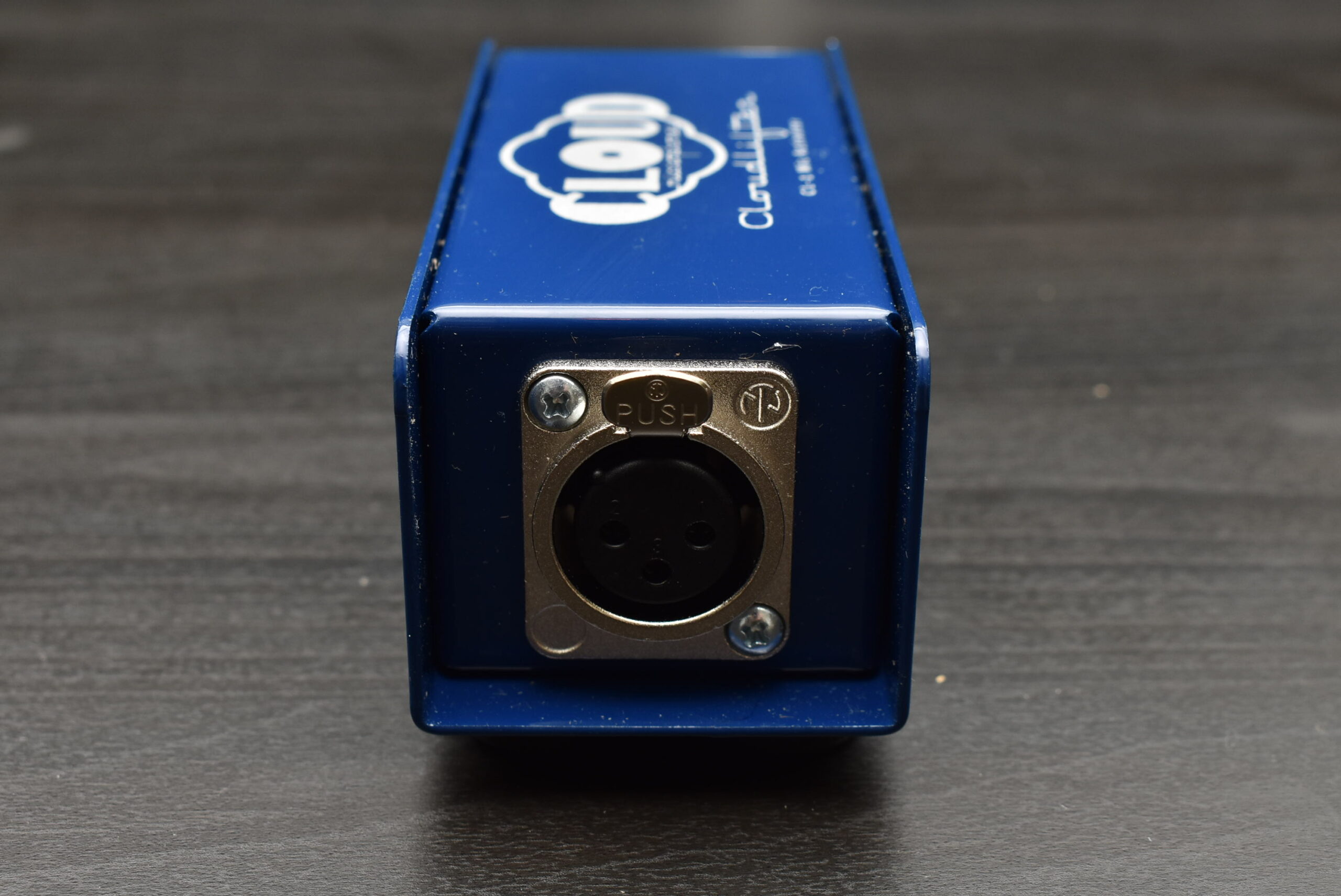 ダイナミックマイクの出力レベルをレコーディング品質まで上げる