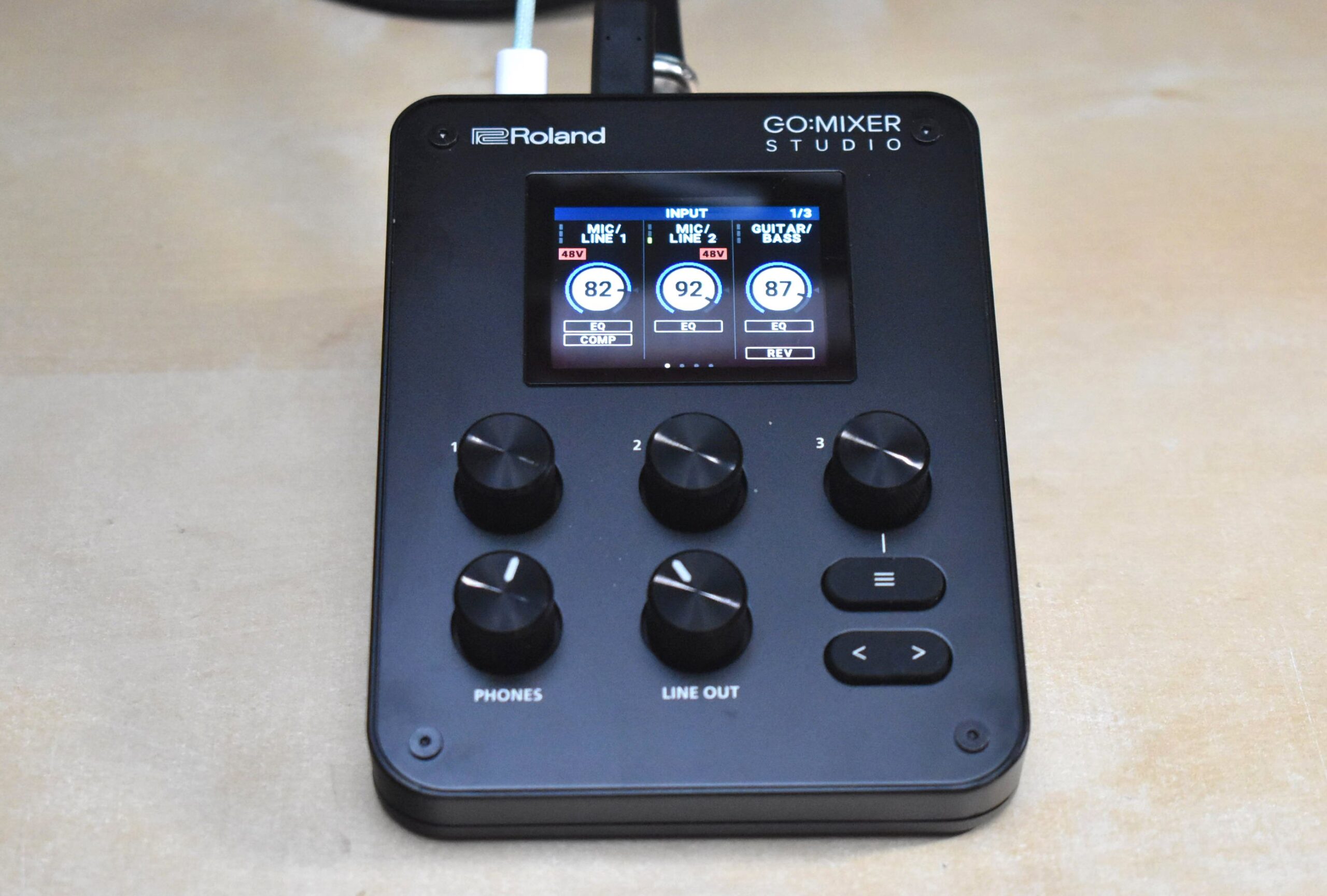 Rolandが8年ぶりとなるオーディオインターフェイスを発表。12in/6out