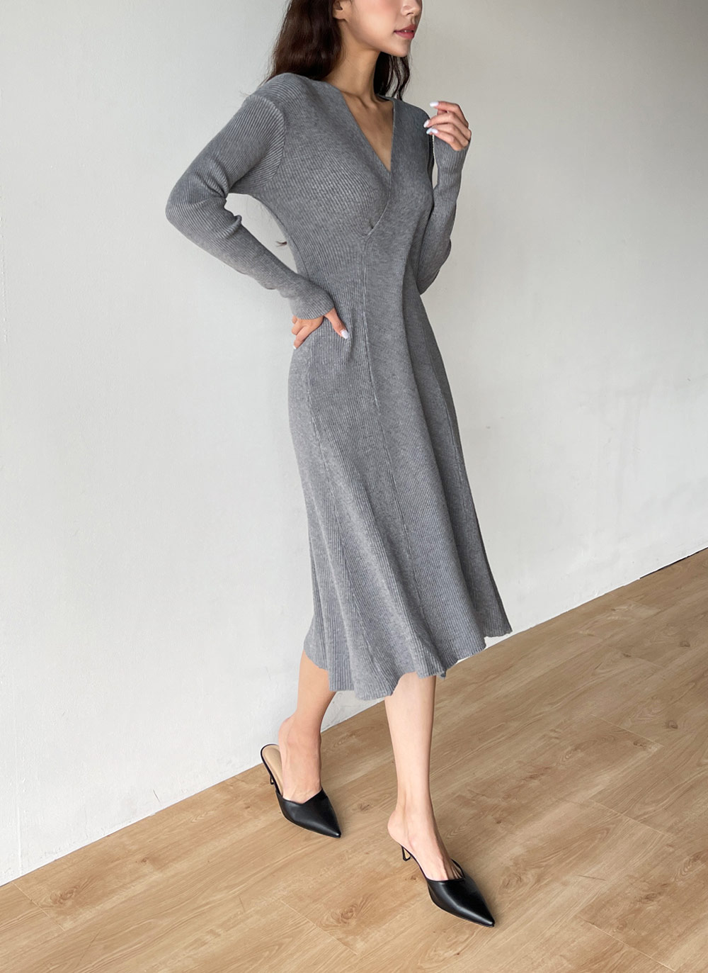 未使用】フィフィ&ロメオ カシミヤ混 パールニットワンピ ピンクSS zz