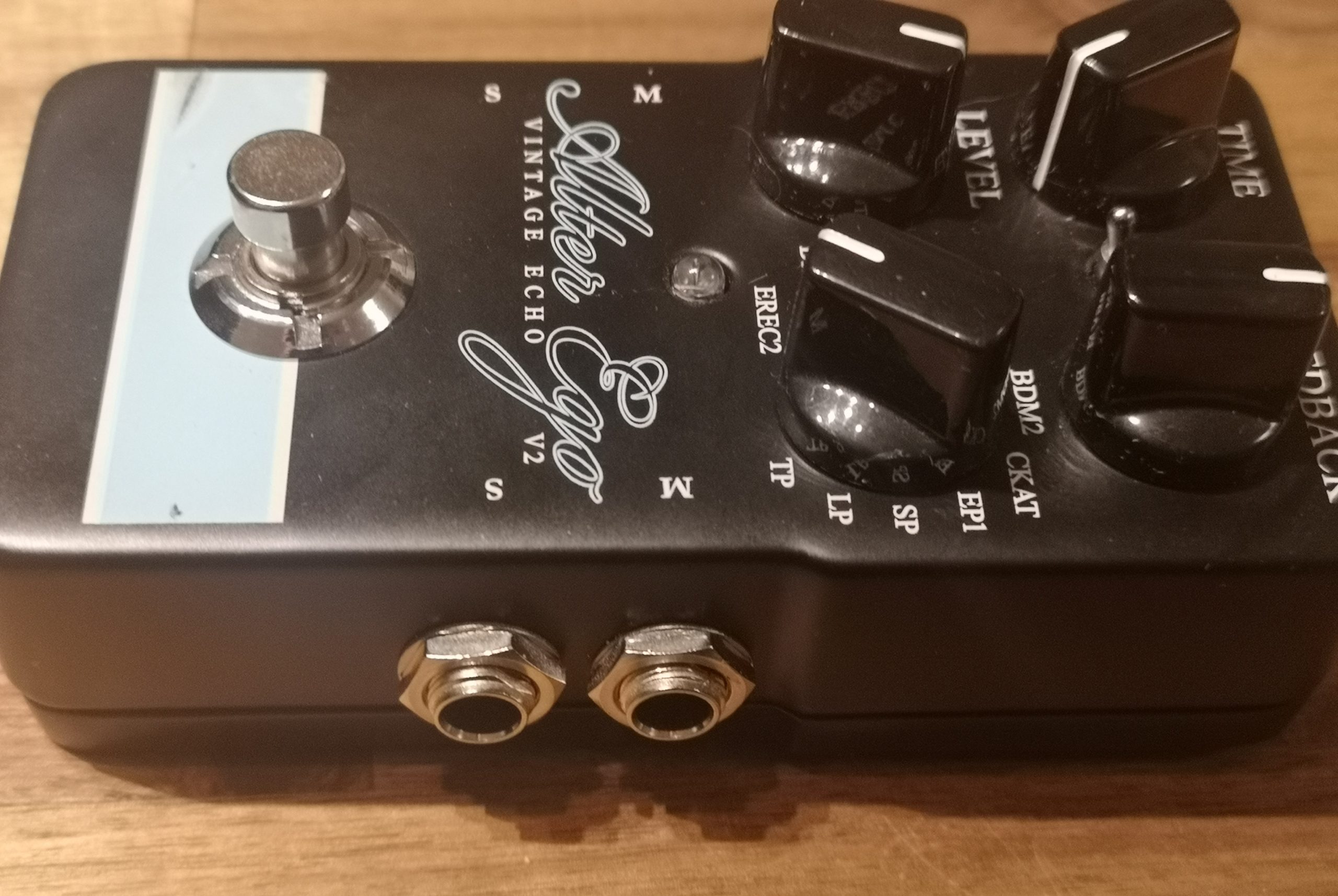 tc electronic Alter Ego V2 Vintage Echo - Effects Pedals