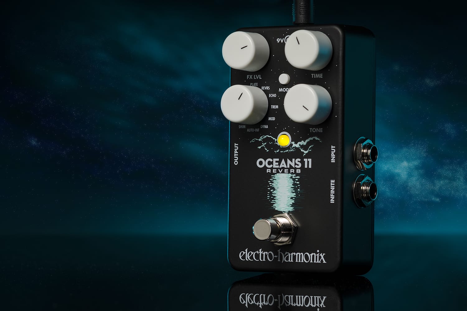 Oceans 11 | Reverb - Electro-Harmonix