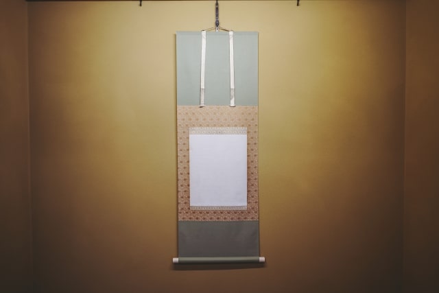 酒井抱一買取】酒井抱一の掛け軸買取は永寿堂へ｜愛知名古屋の骨董品