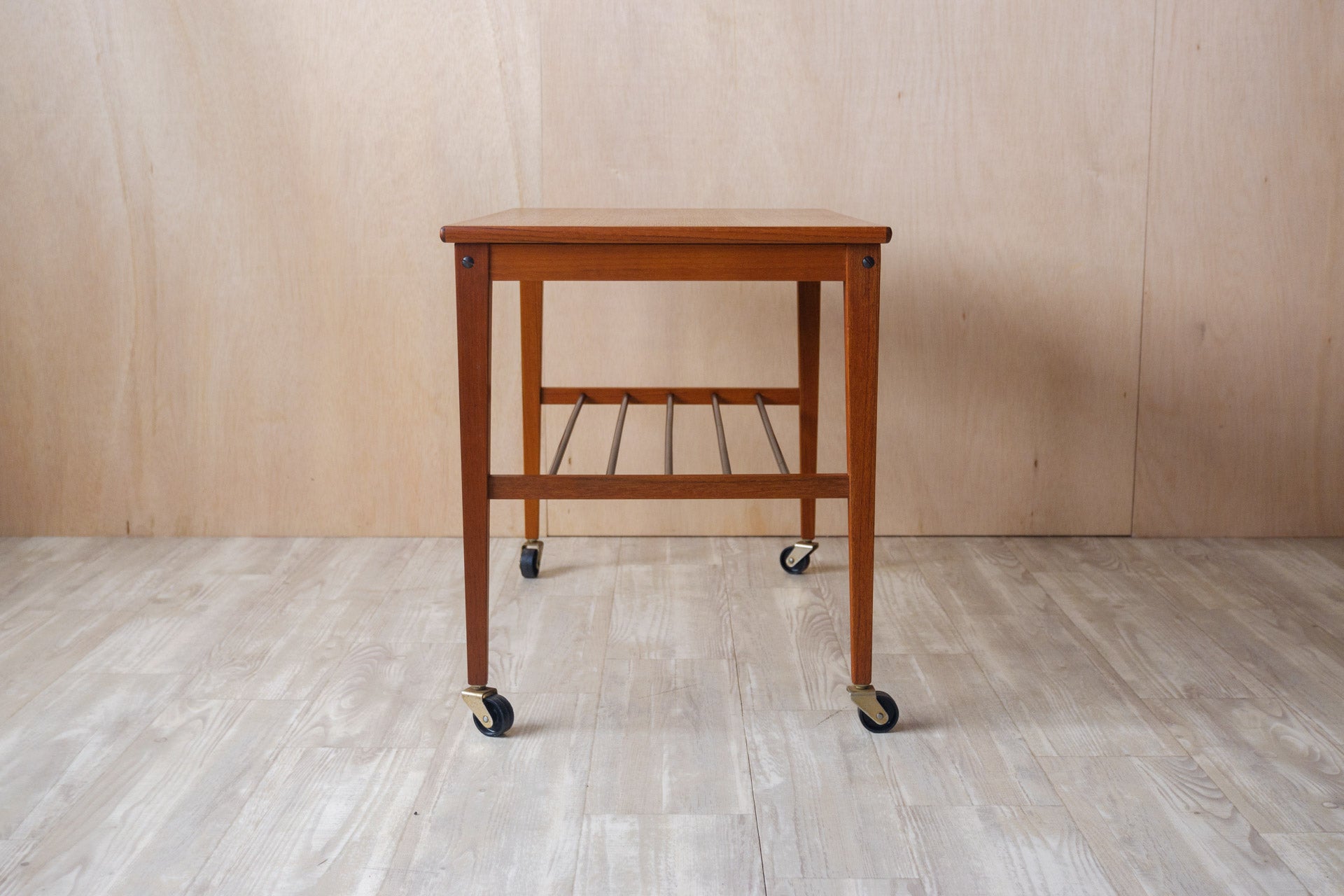 A*e様 北欧ヴィンテージサイドテーブル