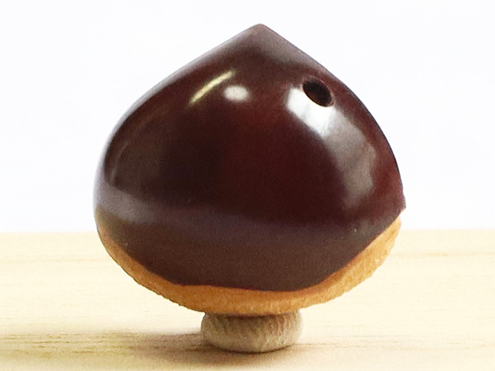 黄楊根付 栗（小々）【岡壱名入り】｜京都の着物和装小物 ゑり正