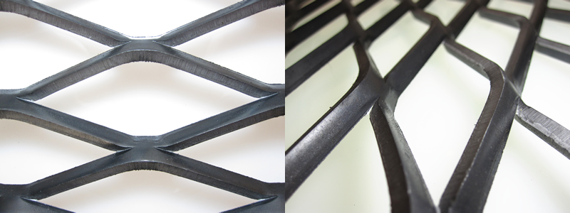 スチール枠にエクスパンドメタル のディスプレイステージ スチール枠に