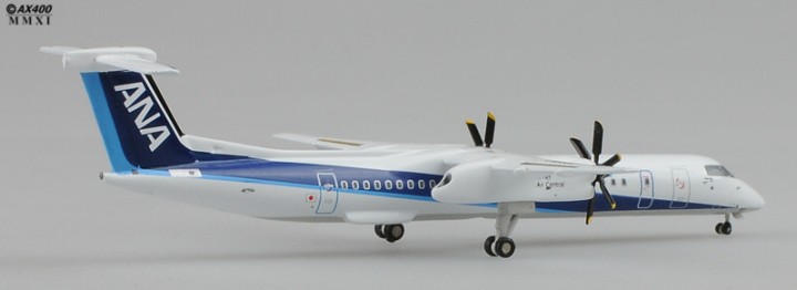 ANAウイングス DHC-8-400(Q400) NH11011 1/100 ANAウイングス DHC-8