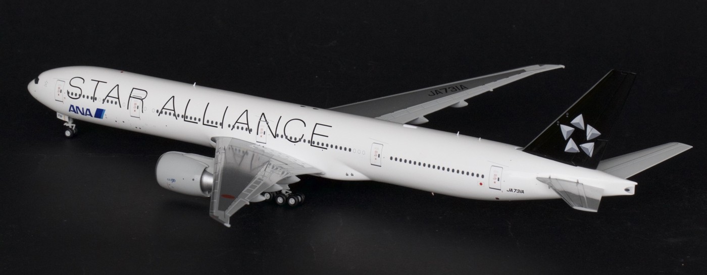 全日空商事 1/200 ANA B777-200 STAR ALLIANCE 全日空商事 1/200 ANA