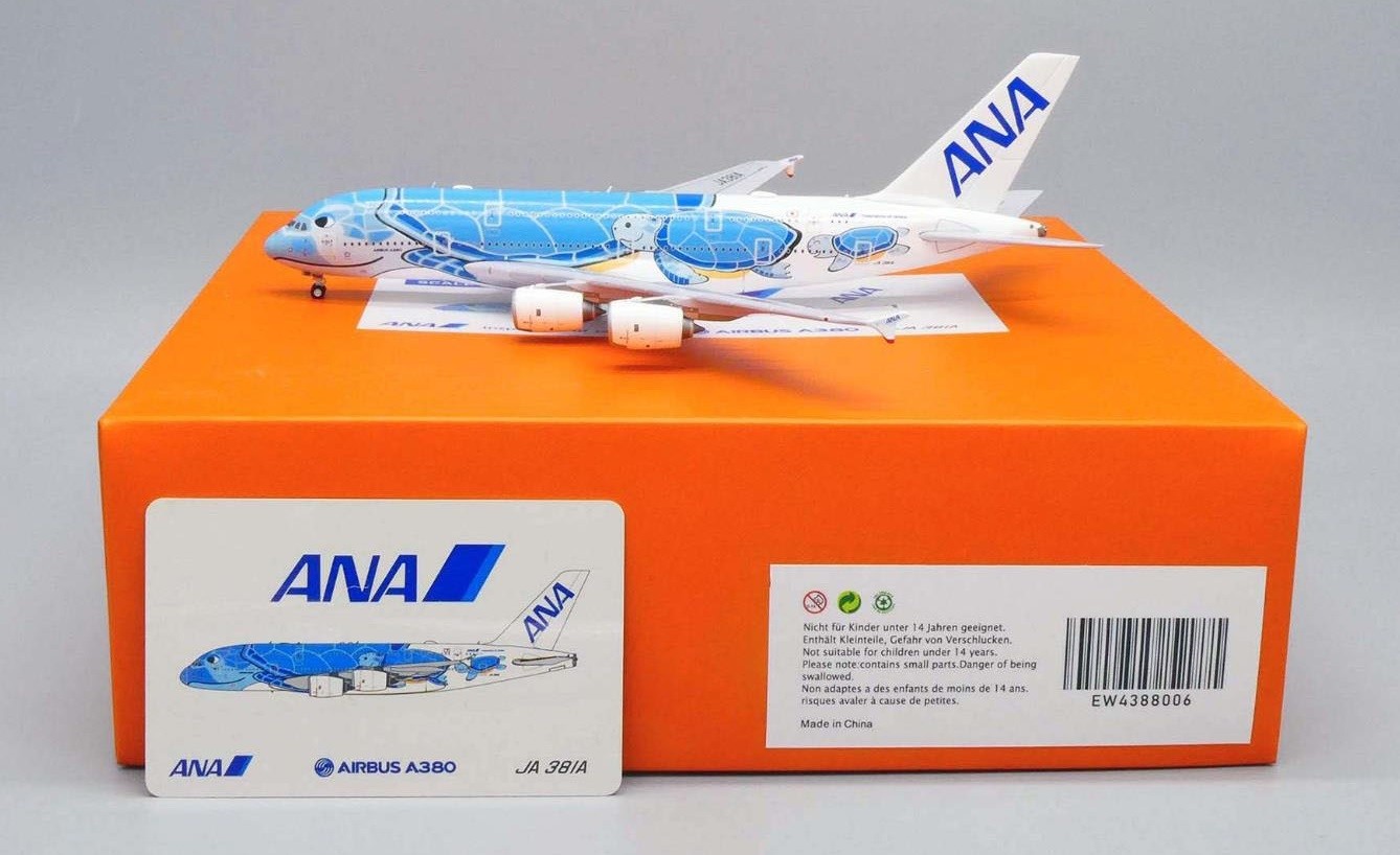 ANA フライングホヌ 1号機 A380-800 JA381A av ANA All Nippon