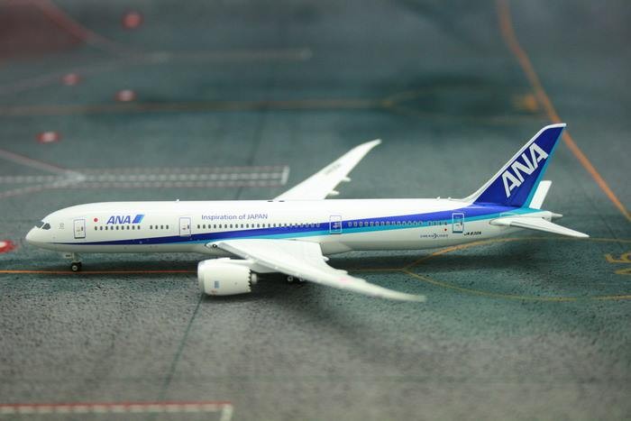 全日空商事】ANA787-9 JA830A 1/200 全日空商事 NH20069 1/200 ANA 787