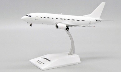 Blank Boeing 737-300 white JCWings JC2WHT1069 scale 1:200 ezToys
