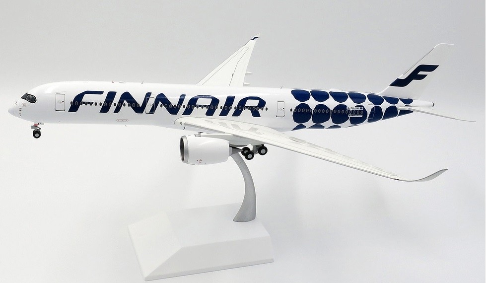 Finnair Airbus A350-900 OH-LWL with stand JC Wings JC2FIN189 Scale