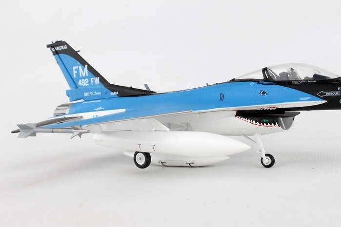 1/200 herpa f-16c 在欧アメリカ空軍 1/200 herpa f-16c 在欧アメリカ空軍