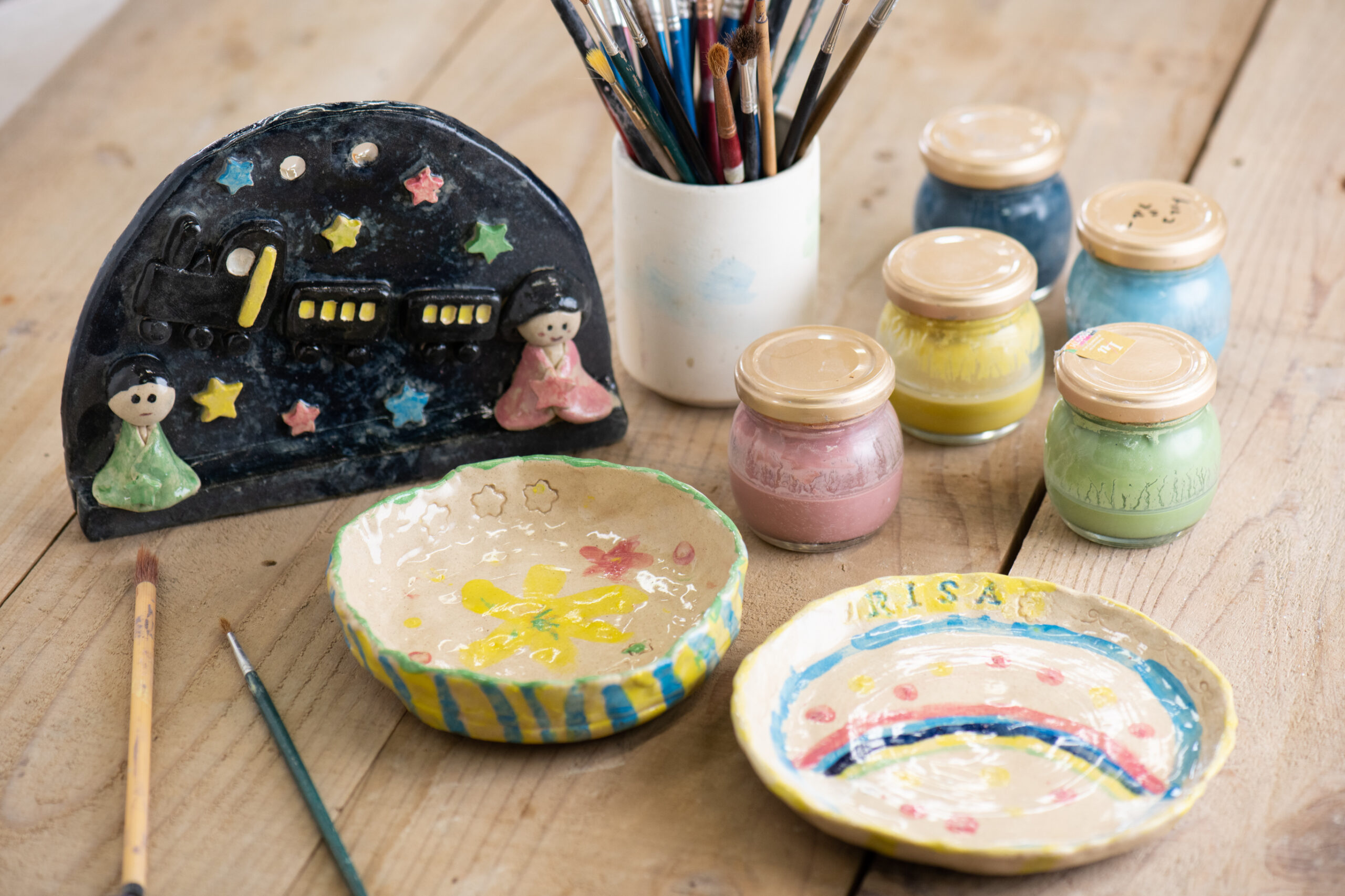 お皿作り・絵付けセットプラン | 藤枝市陶芸センター