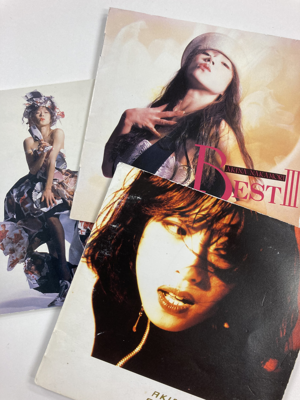 A64 中森明菜 ポスター 23×27㎝ 昭和 A64 中森明菜 ポスター 23×27