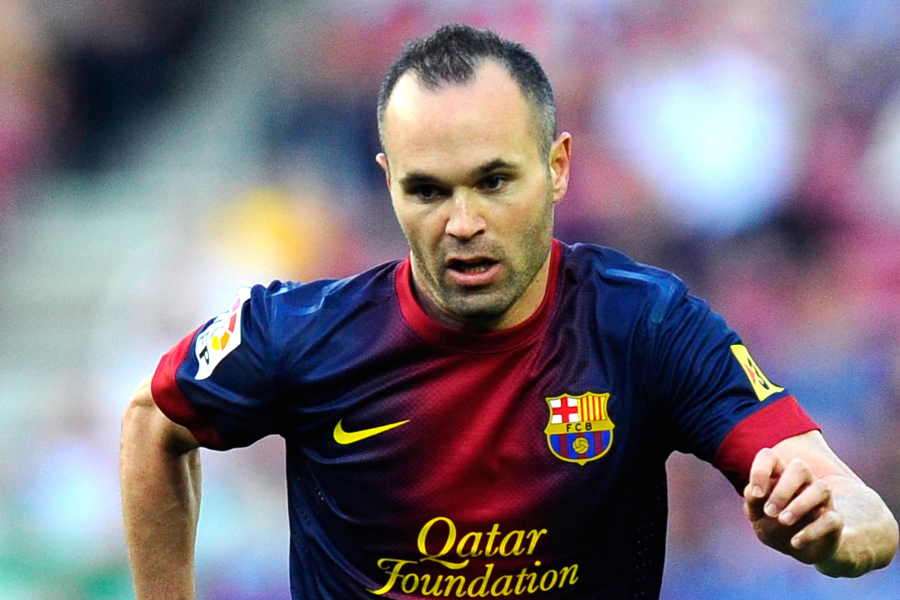 イニエスタ、バルサ時代に見せた5人翻弄の