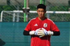 サイン入りボール 日本代表GK 早川友基選手 サイン入りボール 日本代表