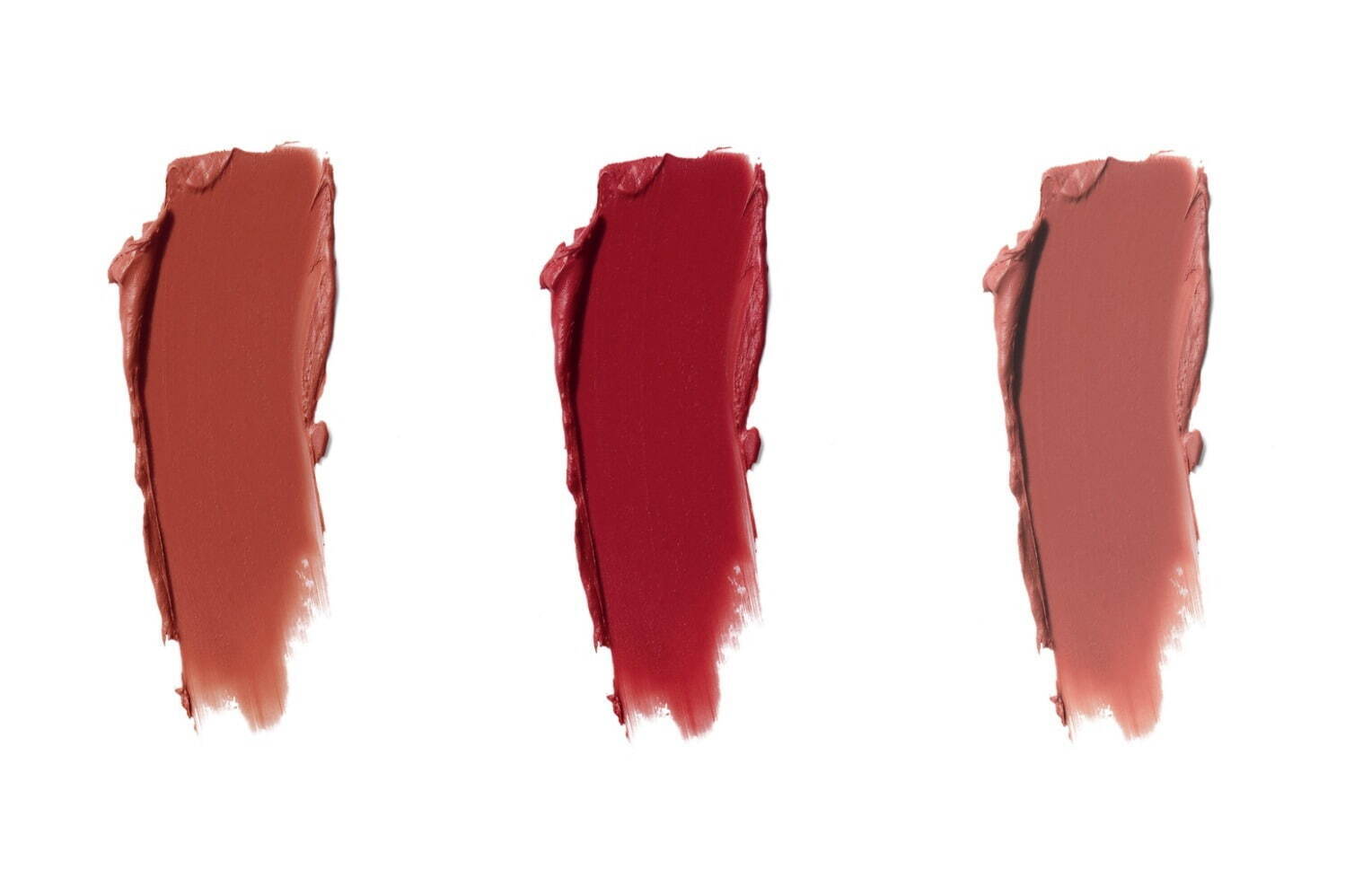 グッチ23年クリスマスコスメ、濃密マットリップ＆クッションファンデが