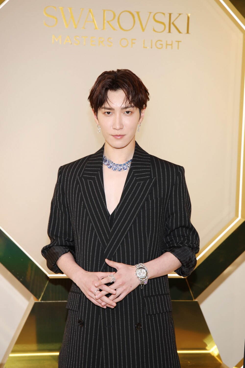 写真2/2｜スワロフスキー・クリスタル輝くネックレス＆ピアス、Snow