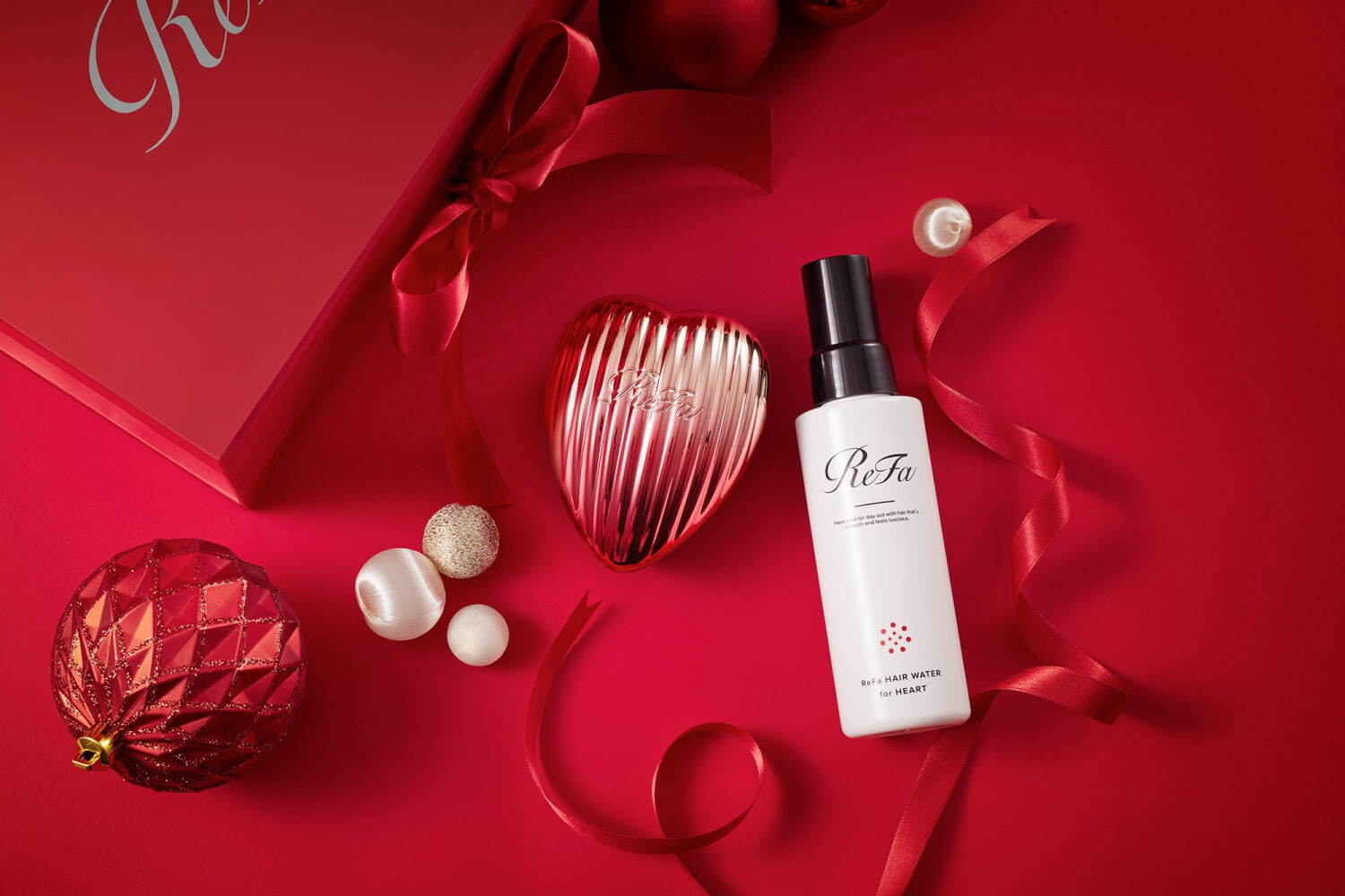 リファ24年クリスマスにおすすめの「ヘアケアギフト」銀座で新作