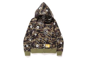 ア ベイシング エイプとフューチュラがコラボ、カモフラージュ柄