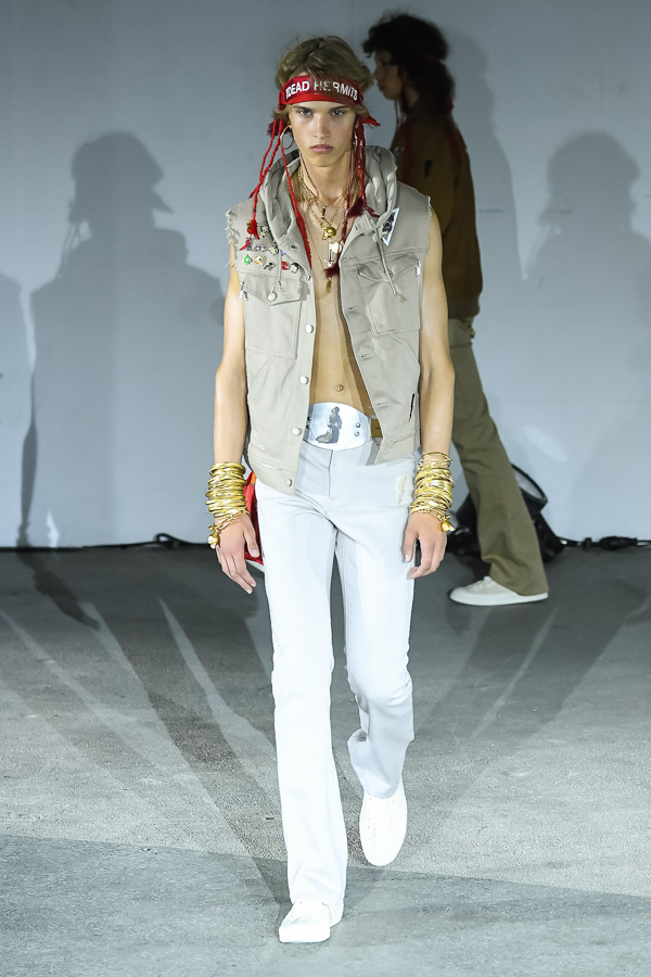 アンダーカバー(UNDERCOVER) 2019年春夏メンズコレクション