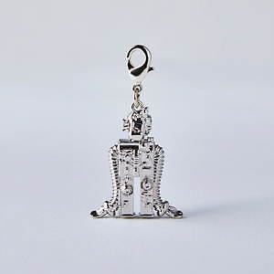 嵐・大野智の個展「FREESTYLE 2020」の“ステッカー付き”作品集