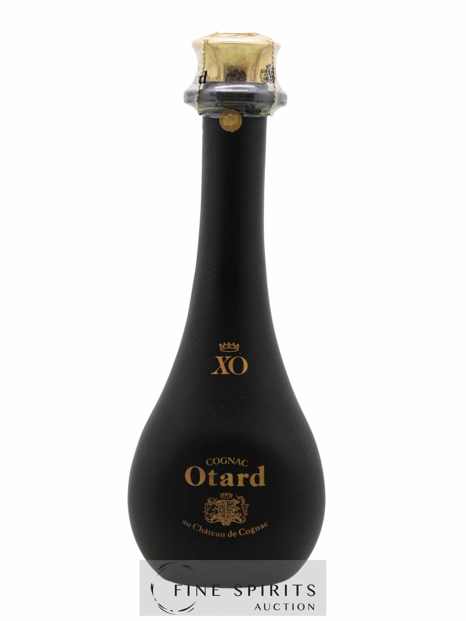 Acheter Otard Of. XO Château de Cognac (35cl.) (lot: 131)