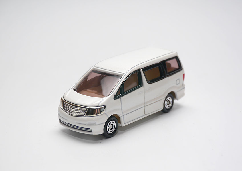 5548 トミカ 2015年 トヨタアルファード 1/65