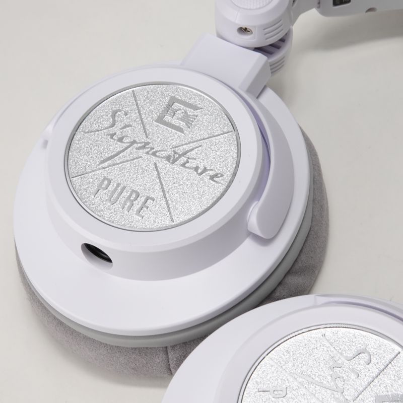 ULTRASONE Signature PURE WHITE [ULT-SIG-PURE-WHT] 中古