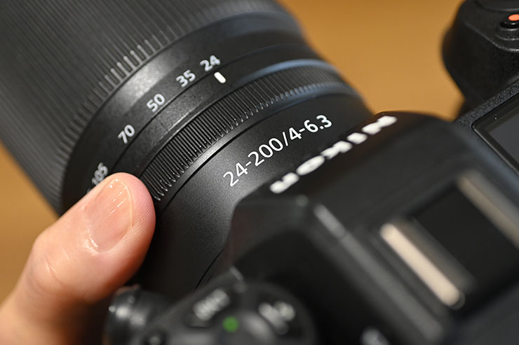 Nikon NIKKOR Z 24-200mm f/4-6.3 VR レビュー × クキモトノリコ