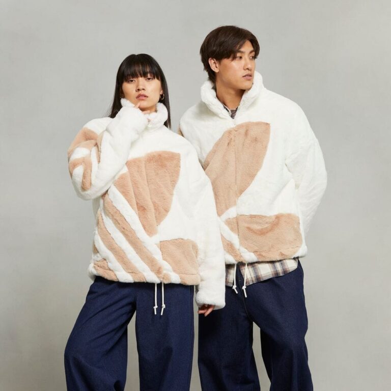 adidas ファートラックジャケット AU/NZ S 【公式通販】