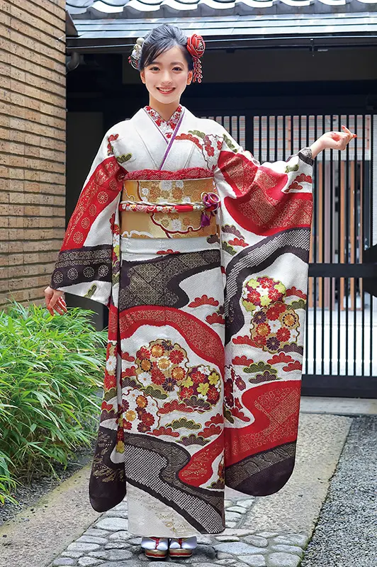 根強い人気の「辻が花」振袖と「絞り／総絞り」の振袖 | 栃木県小山市