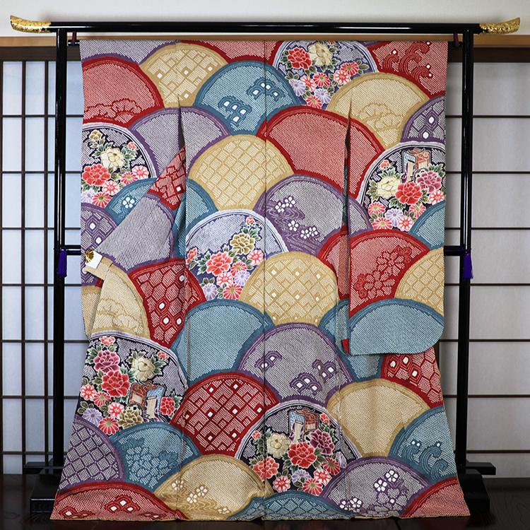 青海波文様の総しぼり振袖┃手描き京友禅【菊京屋】