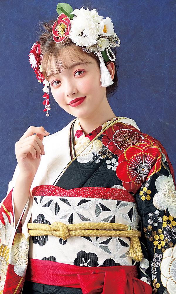 白と黒の美しい鶴の舞 黒/白┃伝統古典【菊京屋】振袖