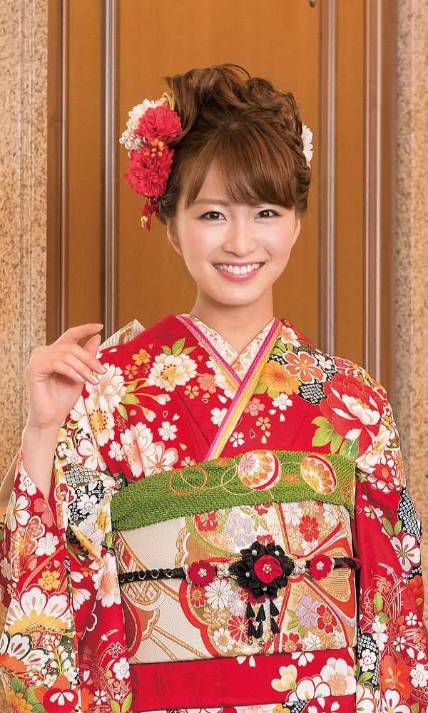 京友禅振袖・赤色・美しい┃伝統古典【菊京屋】