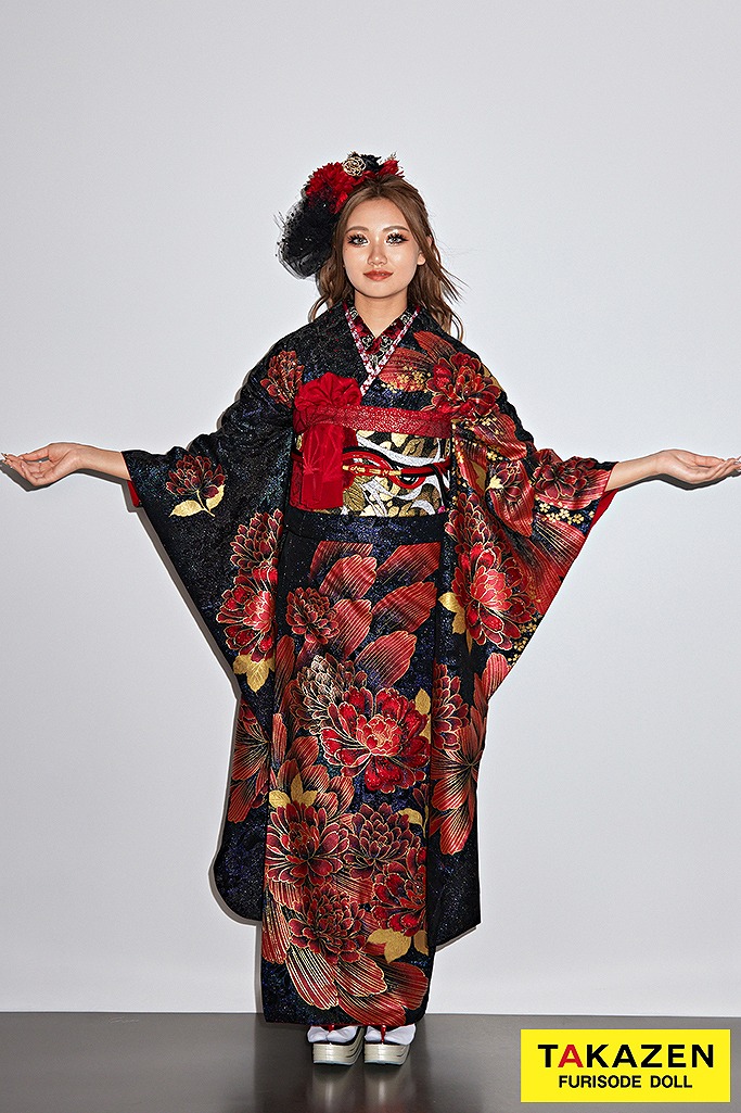 モード 黒/赤/金 牡丹柄/和柄 華やか 大人っぽい ギャル振袖