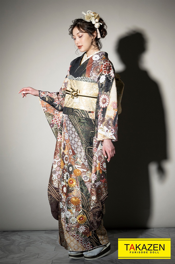 高級古典 深緑 金駒刺繍 桂由美プレミアム振袖ネットレンタル シック