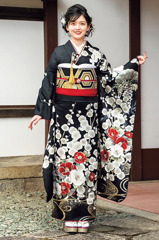 逸品❗️沙綾型地紋 黒 朱赤 金彩 本振袖 金駒刺繍 共