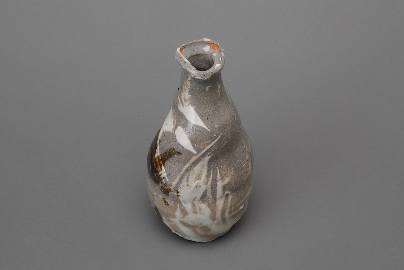 コマイヌ 絵志野 徳利 2点 ぐい呑 金直し 四方桟盛蓋 P433 コマイヌ様