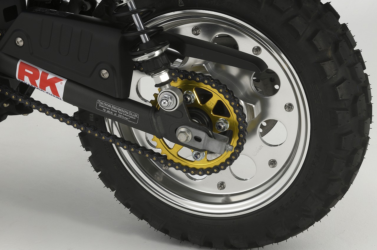 マトリックス製 1/8GPレーシング リアタイヤ 32° 新品未開封