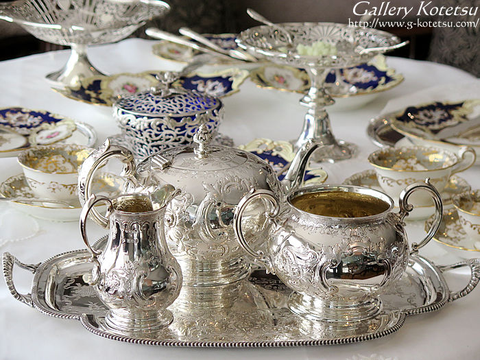 Welcome to ギャラリー虎徹 WEB