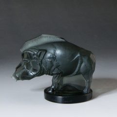 ルネ・ラリックのカーマスコット《ギャルリーオルフェ》